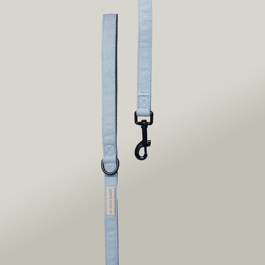 Duck Egg Vale Tweed Lead
